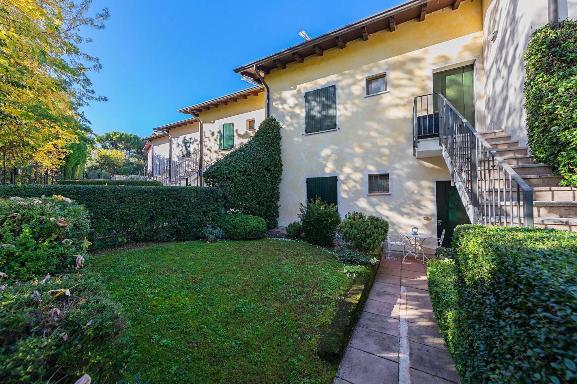 Appartamento Le Giare Pt-7 By Wonderful Italy Polpenazze del Garda Esterno foto